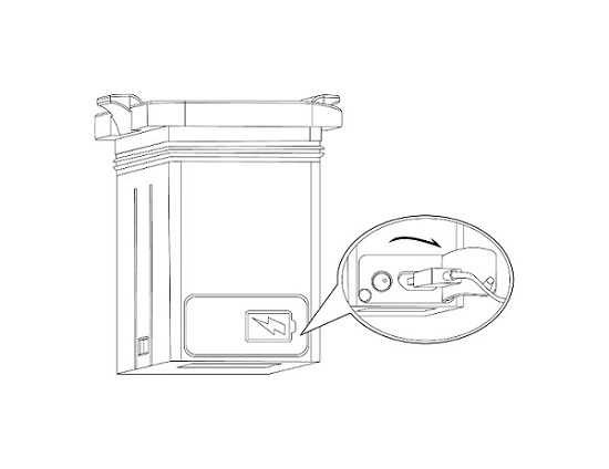 Conecte el cable incluido para cargar la batera desde un puerto USB.